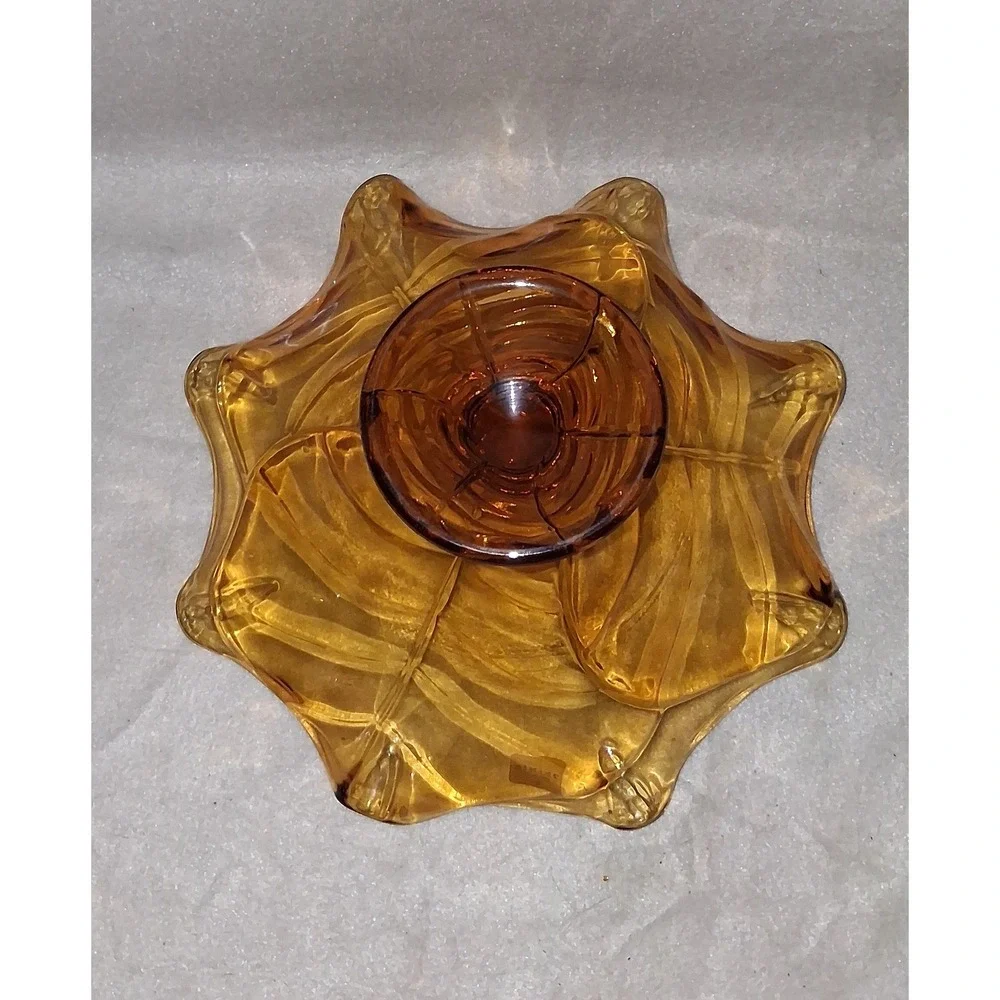 Viking Glass catches honey features